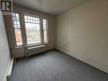 230 Brodie ST N | Thunder Bay Ontario | Slide Image Sixteen