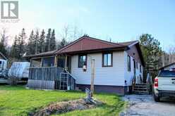9 SWALLOW DRIVE | Manitouwadge Ontario | Slide Image One