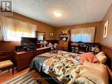 9 SWALLOW DRIVE | Manitouwadge Ontario | Slide Image Nine