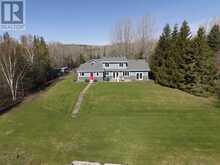 26 Margaret St S | Thunder Bay Ontario | Slide Image Two