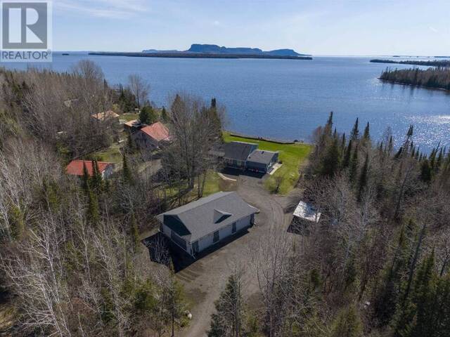 26 Margaret St S Thunder Bay Ontario, P7L 0C1 - 3 Bedrooms Waterfront Home For sale