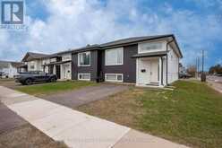 401 EMPIRE AVENUE | Thunder Bay Ontario | Slide Image One