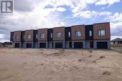 834 WEILER BOULEVARD | Thunder Bay Ontario | Slide Image Two