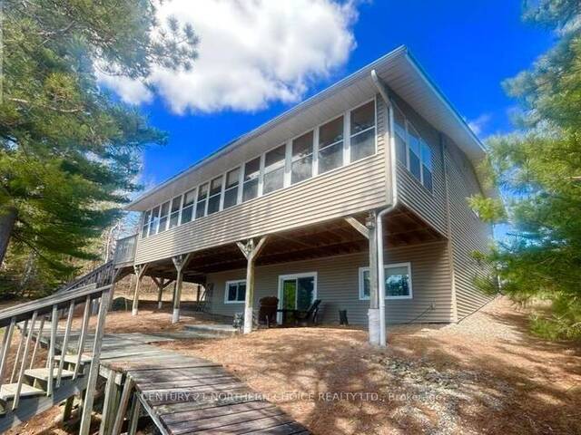 271 JAPADA TRAIL Fort Frances Ontario, P9A 0A1 - 3 Bedrooms Waterfront Home For sale
