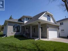 113 Princeton PL Thunder Bay Ontario, P7A 8B3