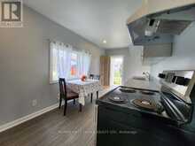 5 CRUTCHFIELD AVENUE | Thunder Bay Ontario | Slide Image Eight