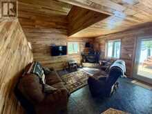16 MANIWAKI LN | Thunder Bay Ontario | Slide Image Four