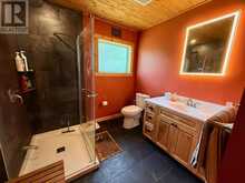 46 Aztec Drive | Sioux Narrows-Nestor Falls Ontario | Slide Image Fifteen