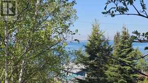 706 EAST GREEN BAY ROAD | Thunder Bay Ontario | Slide Image Seventeen