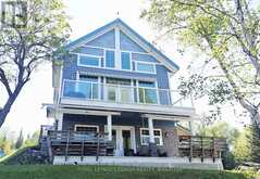 706 EAST GREEN BAY ROAD | Thunder Bay Ontario | Slide Image One