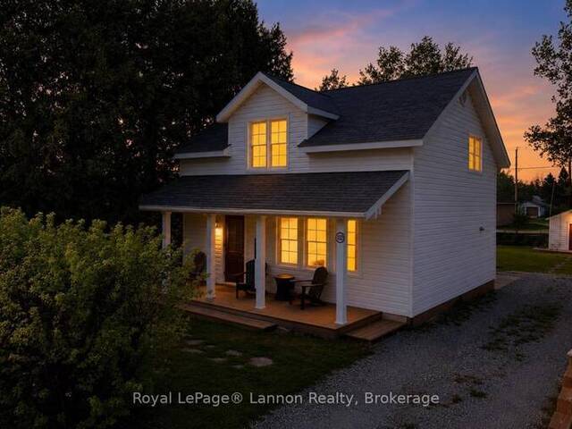 112 QUEEN STREET Greenstone Ontario, P0T 1M0 - 3 Bedrooms Home For Sale