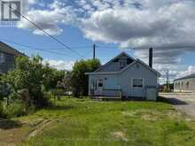38 KING STREET | Sioux Lookout Ontario | Slide Image Two