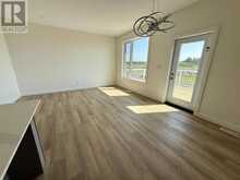 156 BRUIN CRES | Thunder Bay Ontario | Slide Image Two