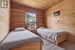 2747 MOORE BAY | Kenora Ontario | Slide Image Twelve