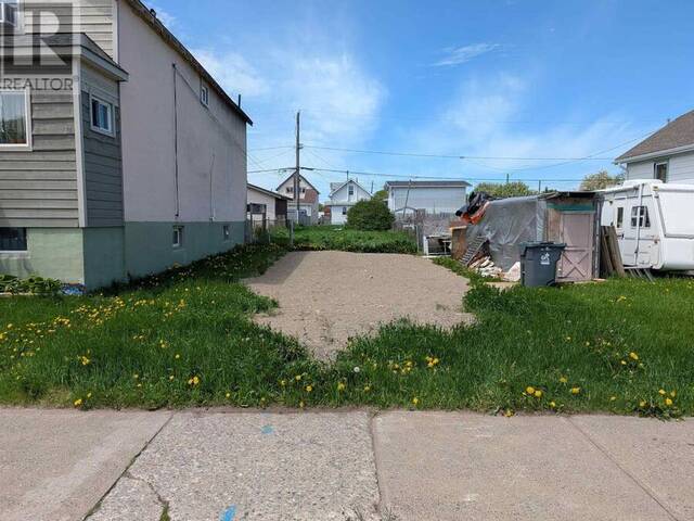 833 MCINTOSH ST Thunder Bay Ontario, P7C 3A7 - Vacant Land For Sale