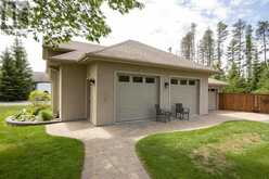 33 Kingswood DR | Thunder Bay Ontario | Slide Image Thirty-five