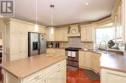 33 KINGSWOOD DRIVE | Thunder Bay Ontario | Slide Image Fifteen