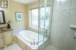 33 KINGSWOOD DRIVE | Thunder Bay Ontario | Slide Image Twenty-two