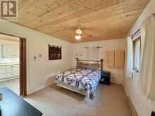281 Caliper Lake | Keewatin Ontario | Slide Image Twenty-one