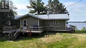 281 Caliper Lake | Keewatin Ontario | Slide Image Thirty-six
