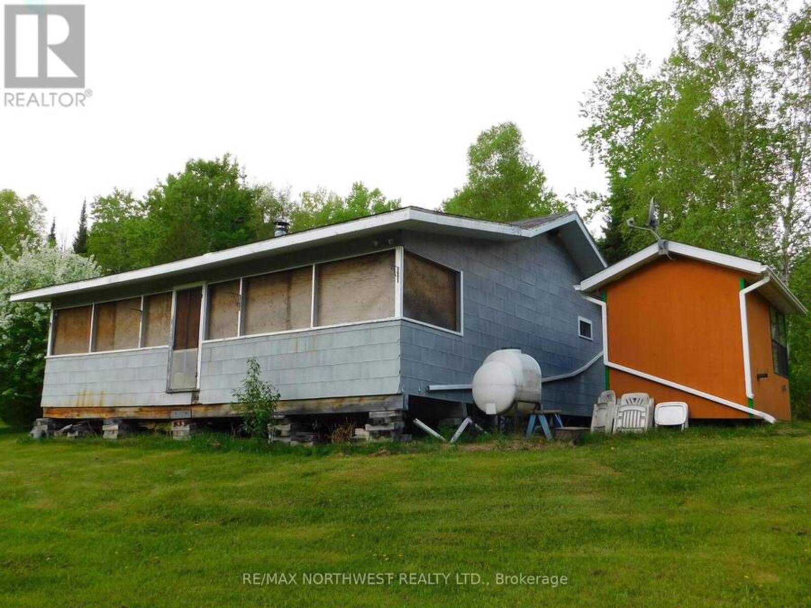 140 WHITE WING ROAD, Ear Falls, Ontario P0V 1T0