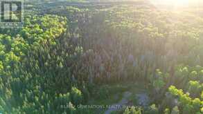 2999 ALICE AVENUE | Thunder Bay Ontario | Slide Image Four