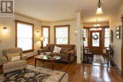 34 Winnipeg AVE | Thunder Bay Ontario | Slide Image Thirteen