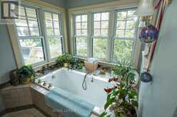 34 WINNIPEG AVENUE | Thunder Bay Ontario | Slide Image Thirty-eight