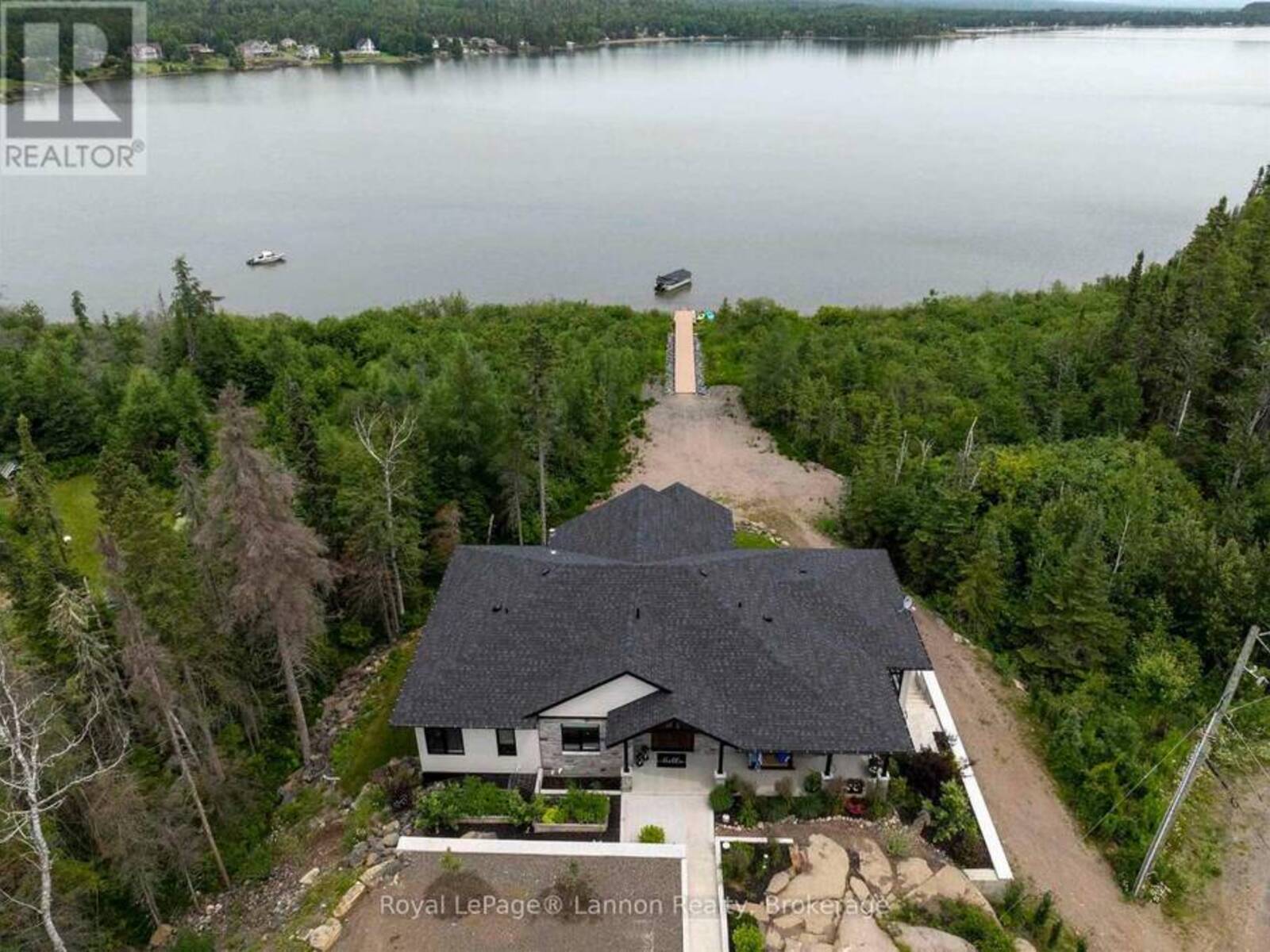 149 MICKELSON DRIVE, Thunder Bay, Ontario P7A 6N3