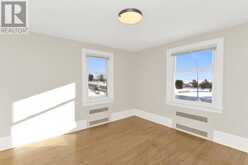 120 High ST | Thunder Bay Ontario | Slide Image Twenty-four