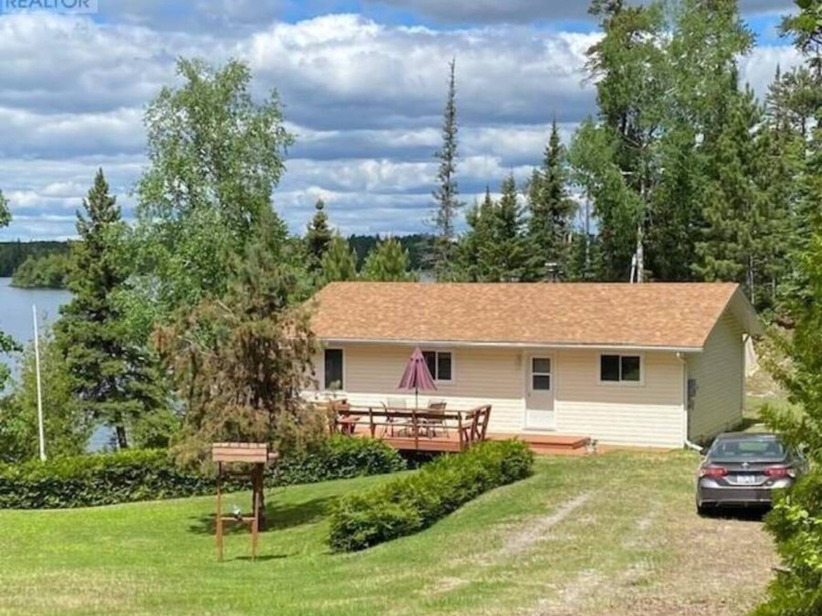17 CAMP 25 ROAD W, Greenstone, Ontario P0T 2A0