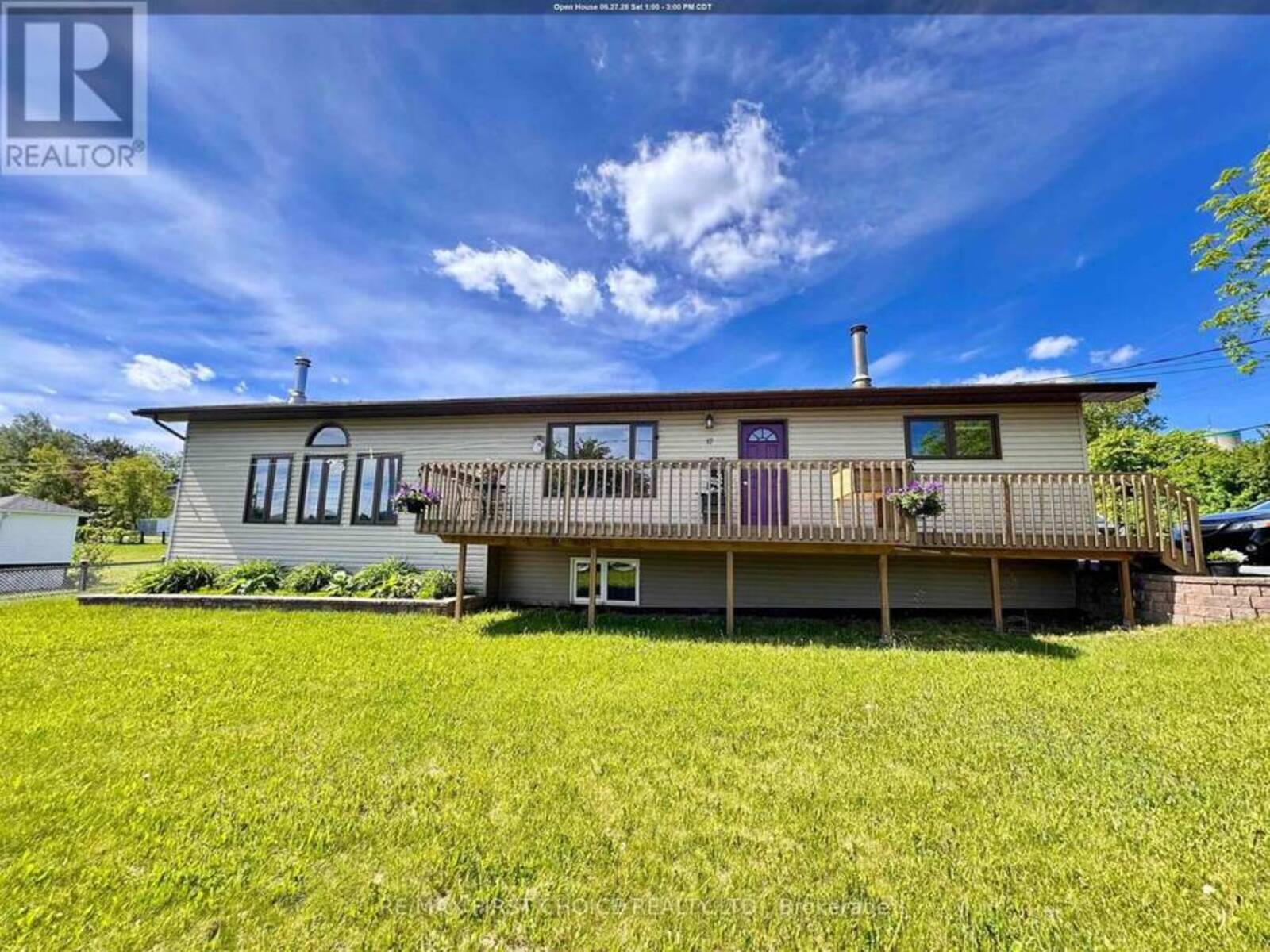 17 KENORA ROAD, Kenora, Ontario P0V 2M0