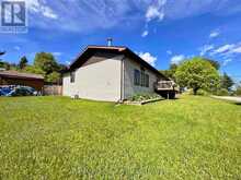 17 KENORA ROAD | Kenora Ontario | Slide Image Two