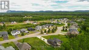 2708 KING GEORGE'S PARK DR. | Thunder Bay Ontario | Slide Image Fifty