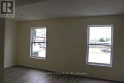 129 MCKELLAR STREET N | Thunder Bay Ontario | Slide Image Five