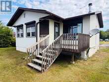 224 LAKESHORE DRIVE | Kenora Ontario | Slide Image Three