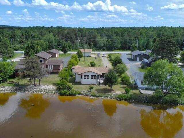 224 Lakeshore DR Kenora Ontario, P0T 1T0 - Waterfront For Sale