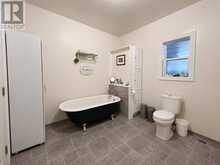 G1649 Flanders RD N | Atikokan Ontario | Slide Image Ten