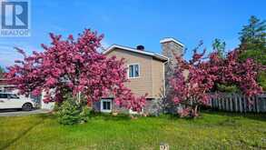9 Michano DR | Marathon Ontario | Slide Image One