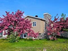 9 MICHANO DRIVE Marathon Ontario, P0T 2E0