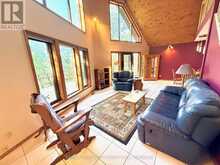 60 CAMPBELL ROAD | Kenora Ontario | Slide Image Twelve