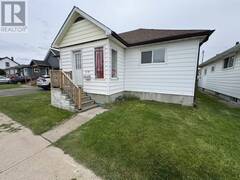 474 Mary St. E. Thunder Bay Ontario, P7E 4K3