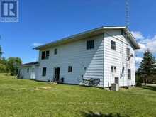 7431 HWY 621 | Lake of the Woods Ontario | Slide Image Twenty