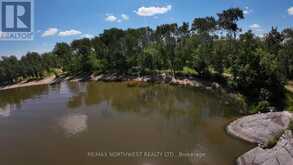 61 PENTNEY LANE | Lake of the Woods Ontario | Slide Image Five
