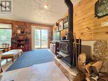 677 OLD STATION ROAD | Rainy River Ontario | Slide Image Twenty-four