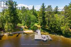 G-1425 BEN ISLAND, RAINY LAKE | Rainy River Ontario | Slide Image Three