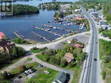 543 LAKEVIEW DR | Kenora Ontario | Slide Image Four