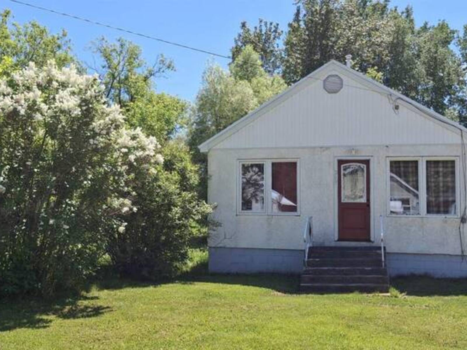 209 Fotheringham Ave., Atikokan, Ontario P0T 1C0
