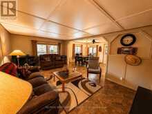 73 COPPER HEAD ROAD | Kenora Ontario | Slide Image Thirteen