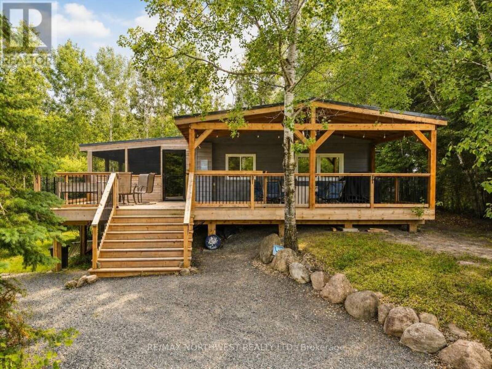 73 COPPER HEAD ROAD, Kenora, Ontario P9N 3W7